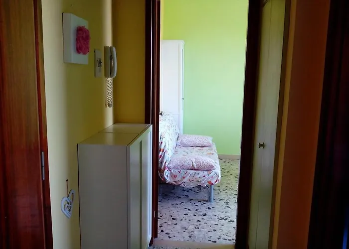 In Centro, Al Mare, Vista Panoramica ليدو ديلي ايستينسي